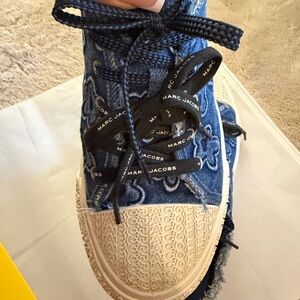 Marc Jacobs Navy and Cream Women's Sneakers